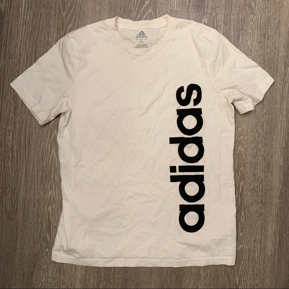 Adidas Big Vertical Logo T-Shirt Youth Boy’s Size Medium (10/12)